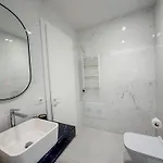 Lalas 2 * Tirana